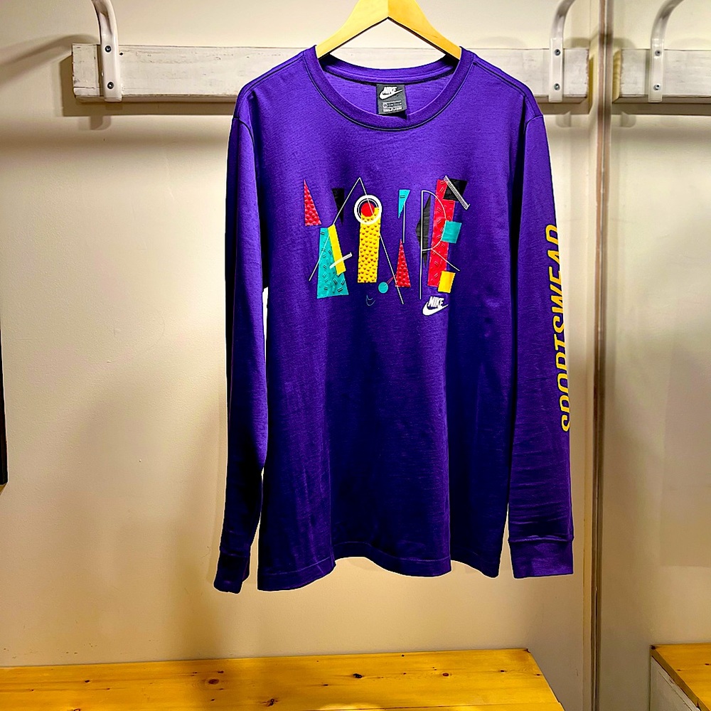 Nike Air Long Sleeve purple with 90’s detailing, 💯 cotton, great condition LG